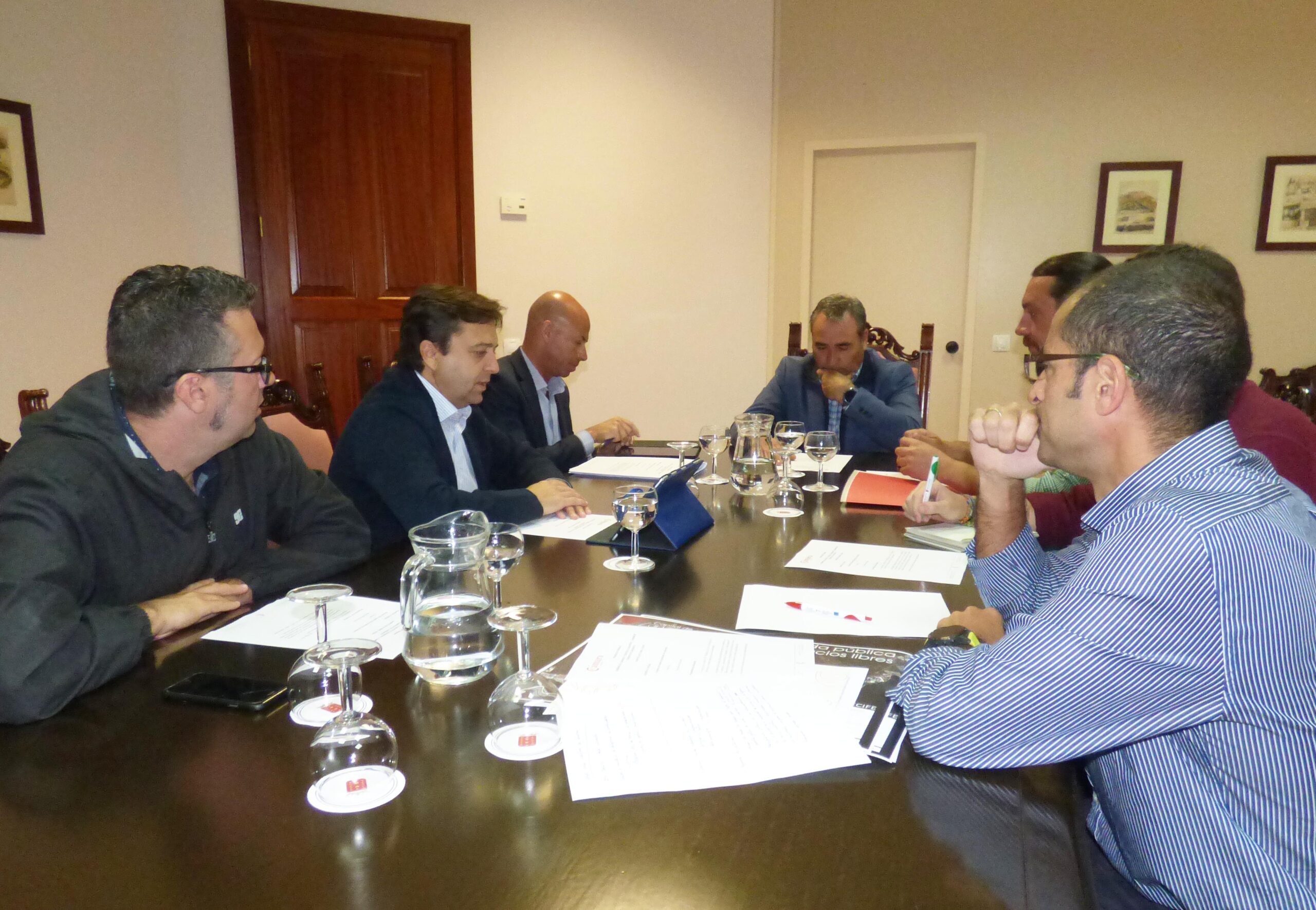 Cabildo y Cámara trasladan al Gobierno su preocupación por la escasez de suelo industrial en Arrecife