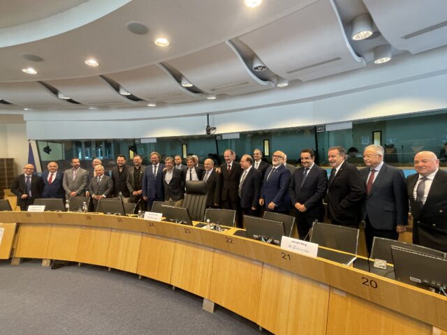 Los presidentes de las Cámaras de Lanzarote y Fuerteventura participan en la Asamblea General de INSULEUR
