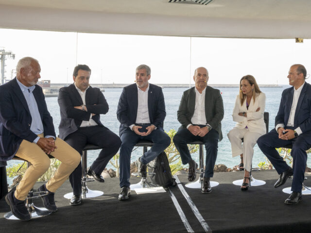 José Valle: “Lanzarote debe liderar desde su singularidad el nuevo contexto global”