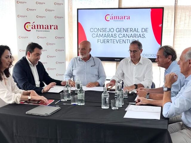 La Cámara de Comercio de Lanzarote y La Graciosa participa en la sesión del Consejo General de Cámaras Canarias celebrada en Fuerteventura