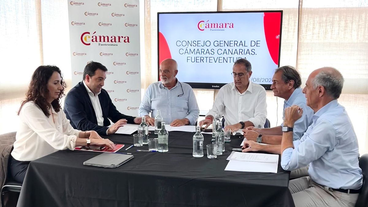 La Cámara de Comercio de Lanzarote y La Graciosa participa en la sesión del Consejo General de Cámaras Canarias celebrada en Fuerteventura