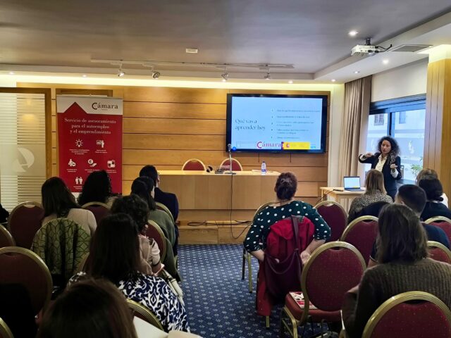 La Cámara celebra la jornada “La Voz de tu Negocio” para impulsar la comunicación digital del tejido emprendedor