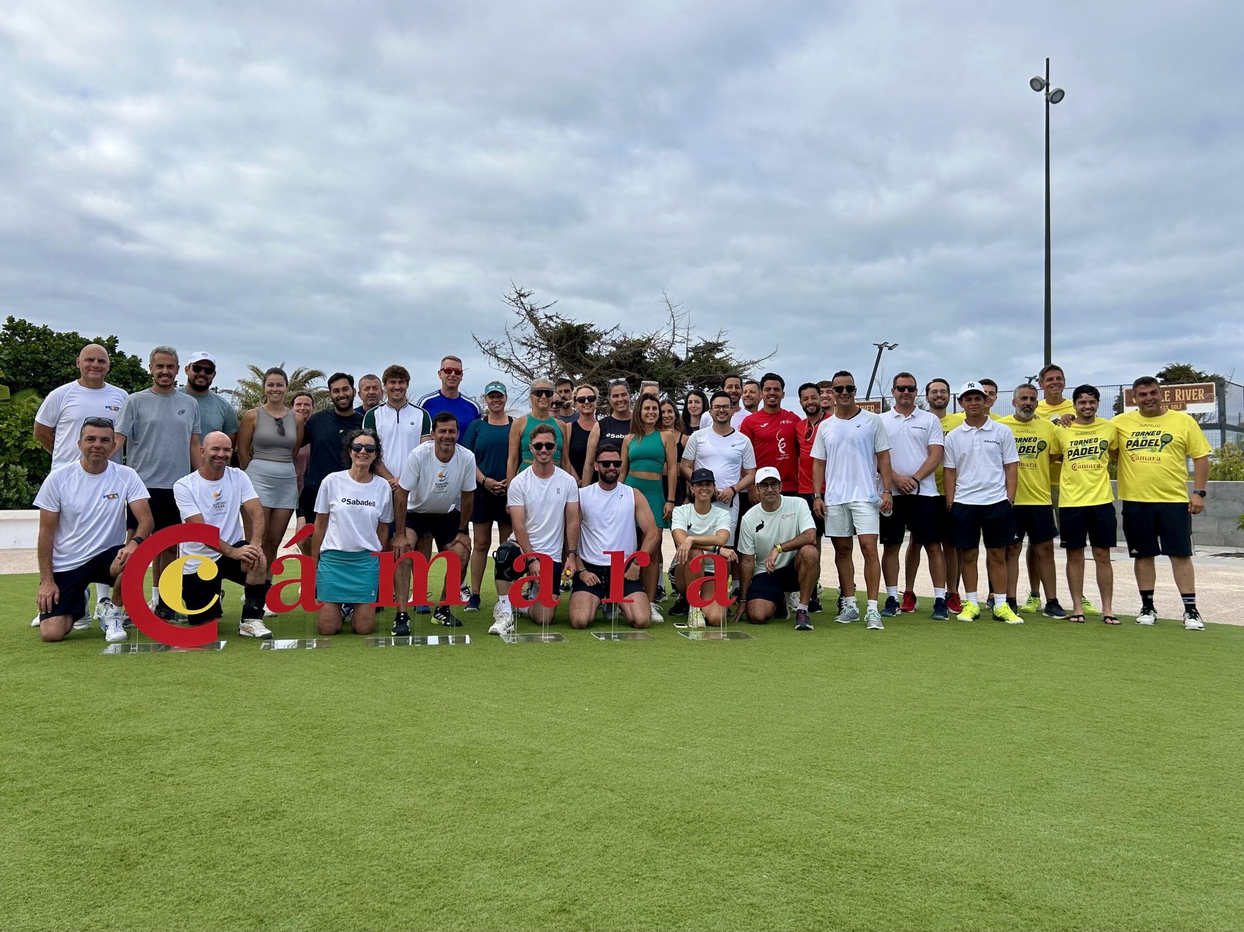 El Torneo de Pádel del Club Cámara se consolida en su segunda edición como cita clave para las empresas de Lanzarote y La Graciosa