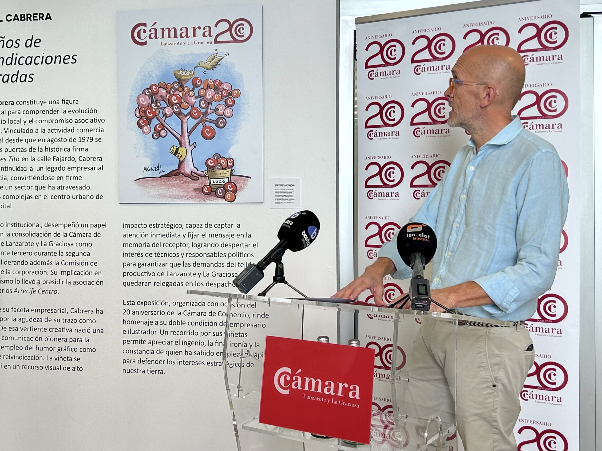 La Cámara de Comercio inaugura la exposición “20 años de reivindicaciones ilustradas”